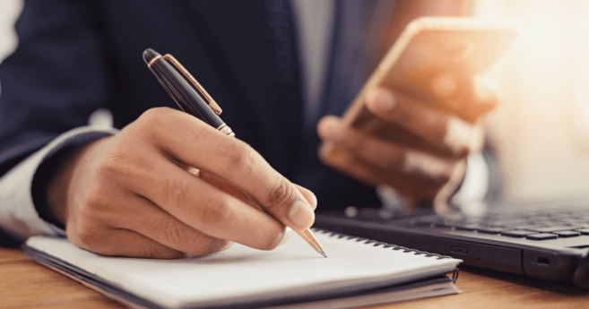 employee using online courses to gain a new skill