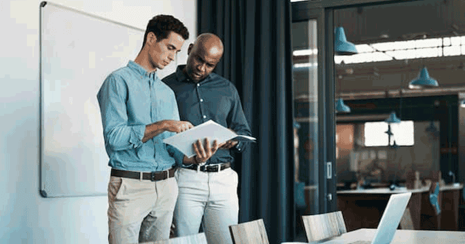 Mentoring meeting about the employee’s career development