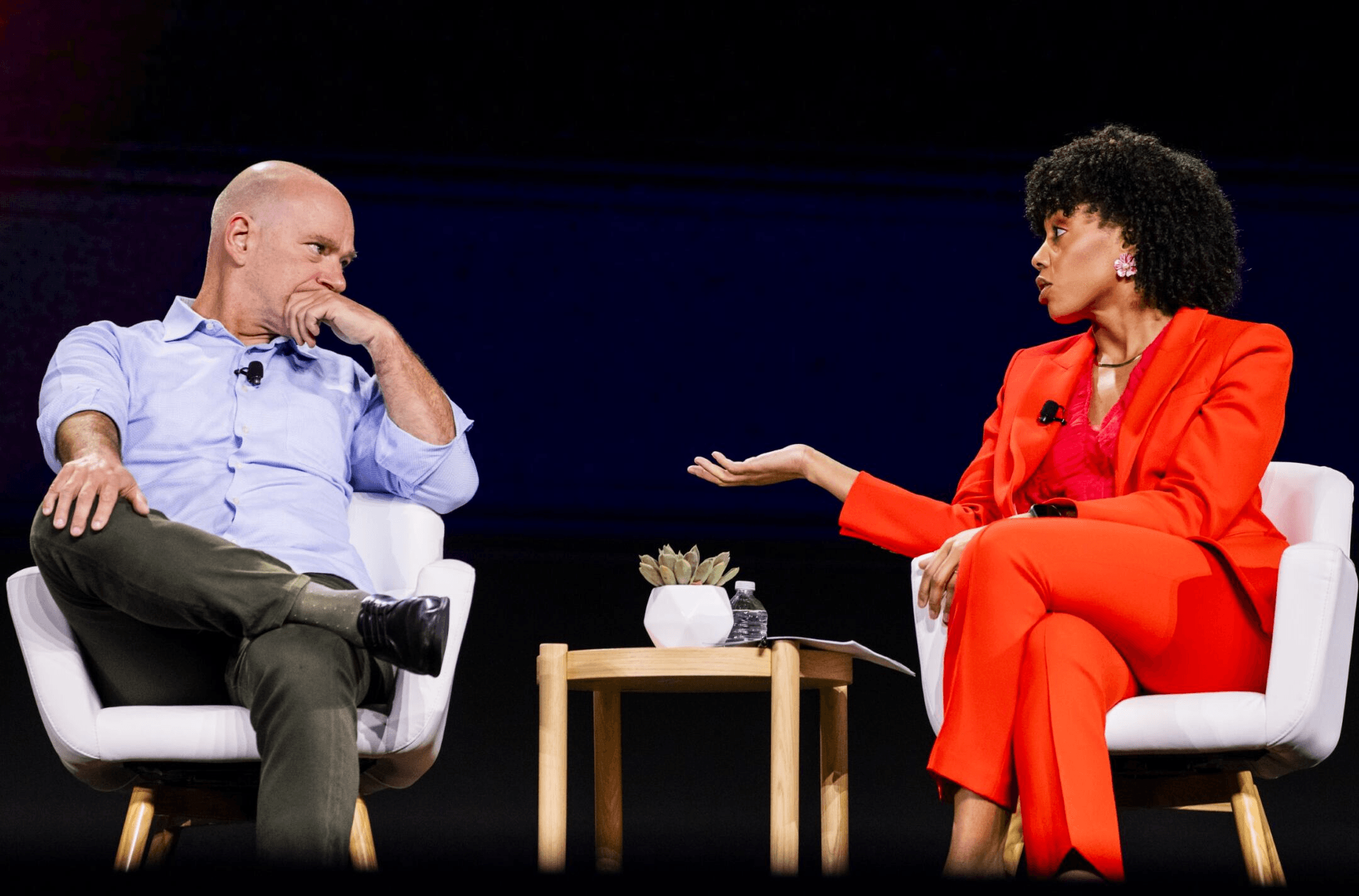 KeyAnna Schmiedl debates with Andrew McAfee at Workhuman Spotlight